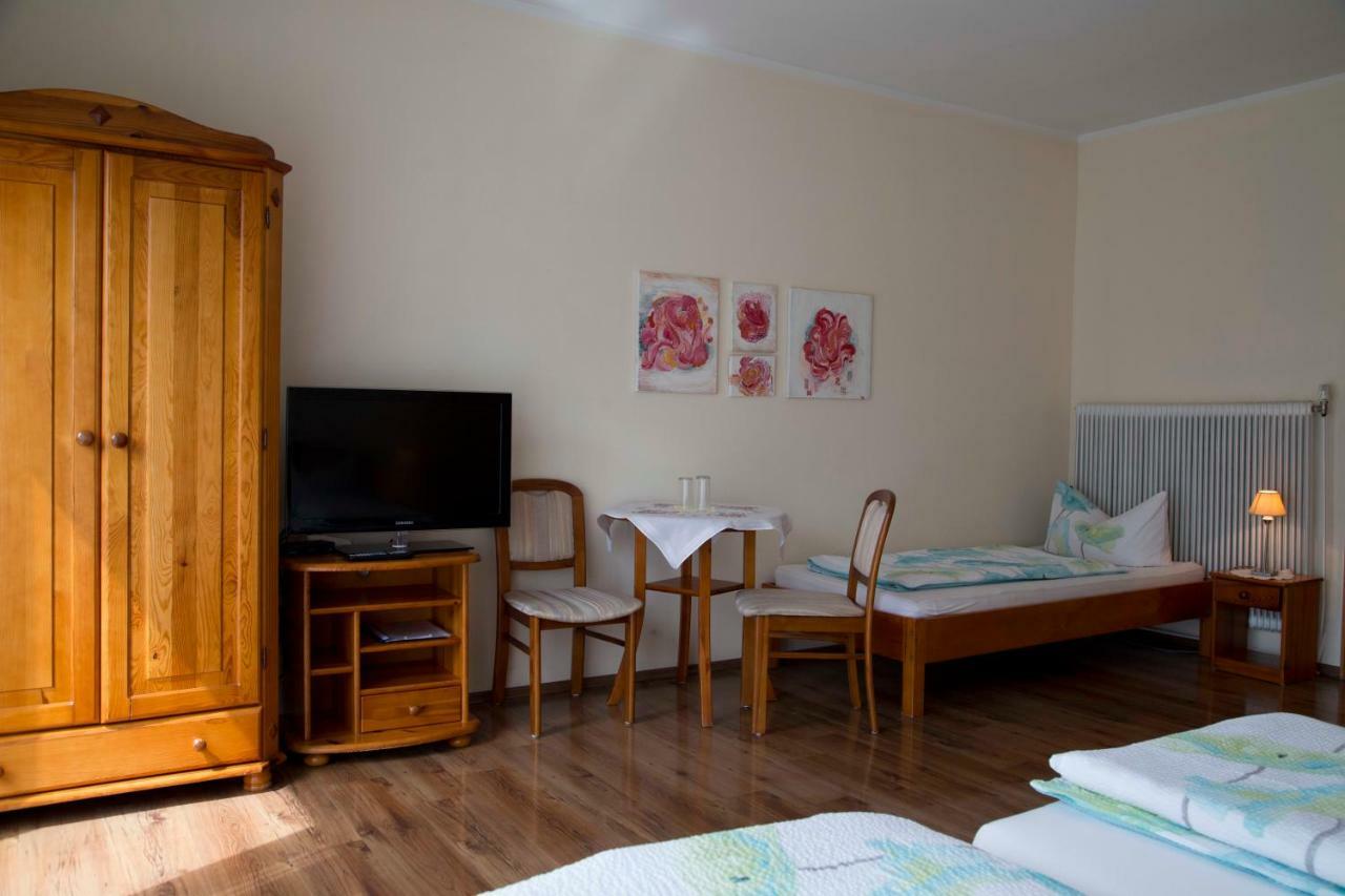 Gaestehaus Mariola Wulkaprodersdorf ภายนอก รูปภาพ